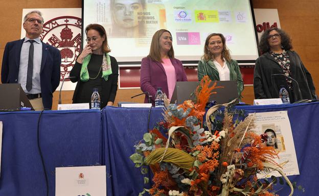 Barcones critica la «ambigüedad» de Mañueco en la lucha contra la violencia de género